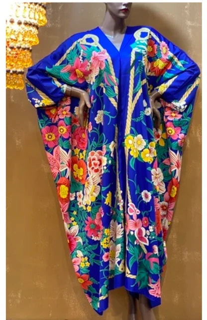Traditional Print Holiday V-Neck Long Kaftan