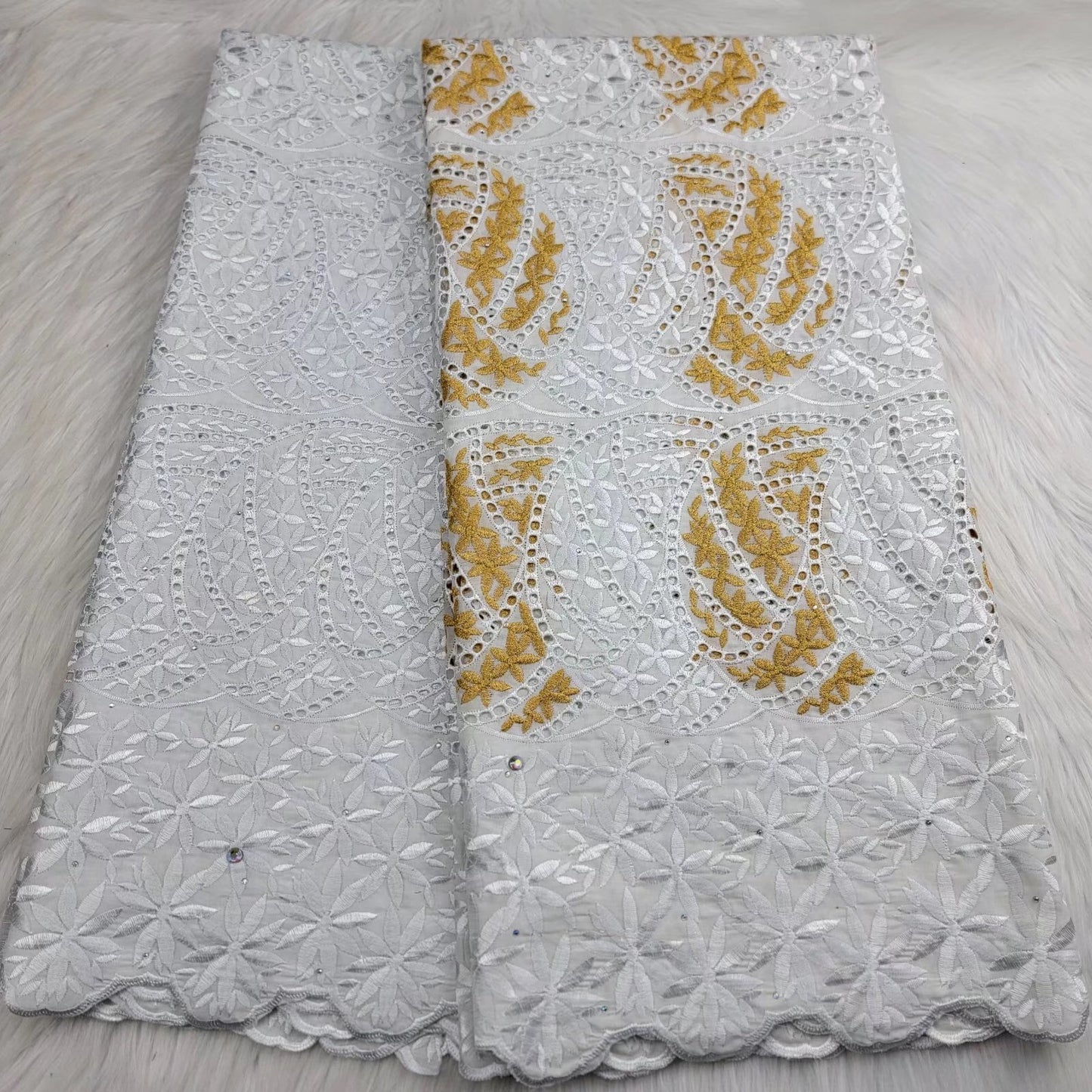 Lace Fabric 2.5 X 2.5 Yards