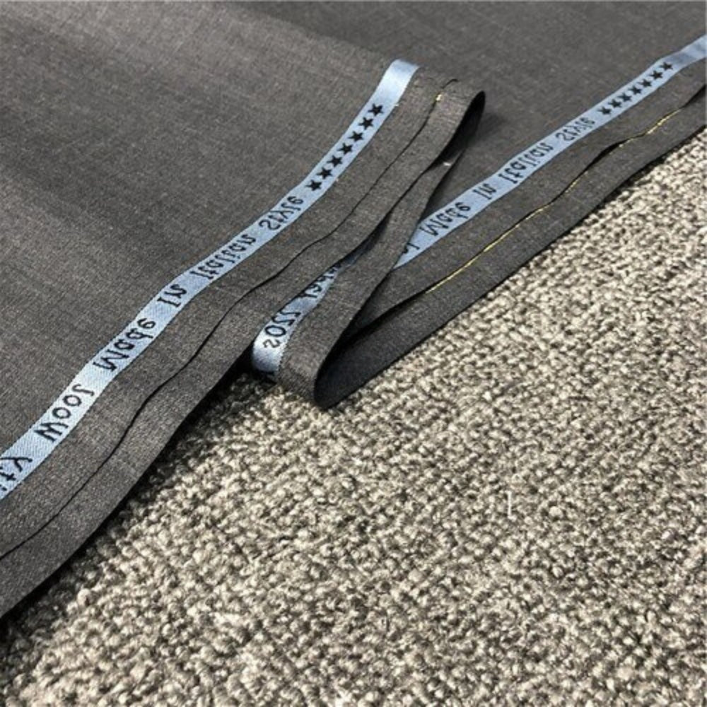 0.5m Suit Fabric Atiku