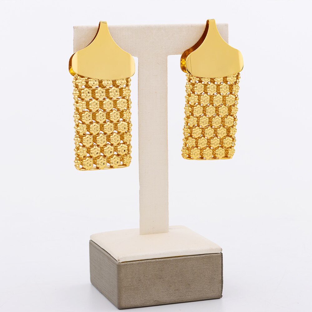 Gold Color Chain Set