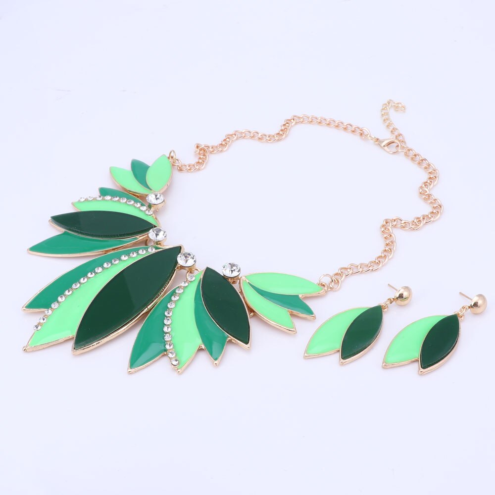Leave Shape Pendant Enamel