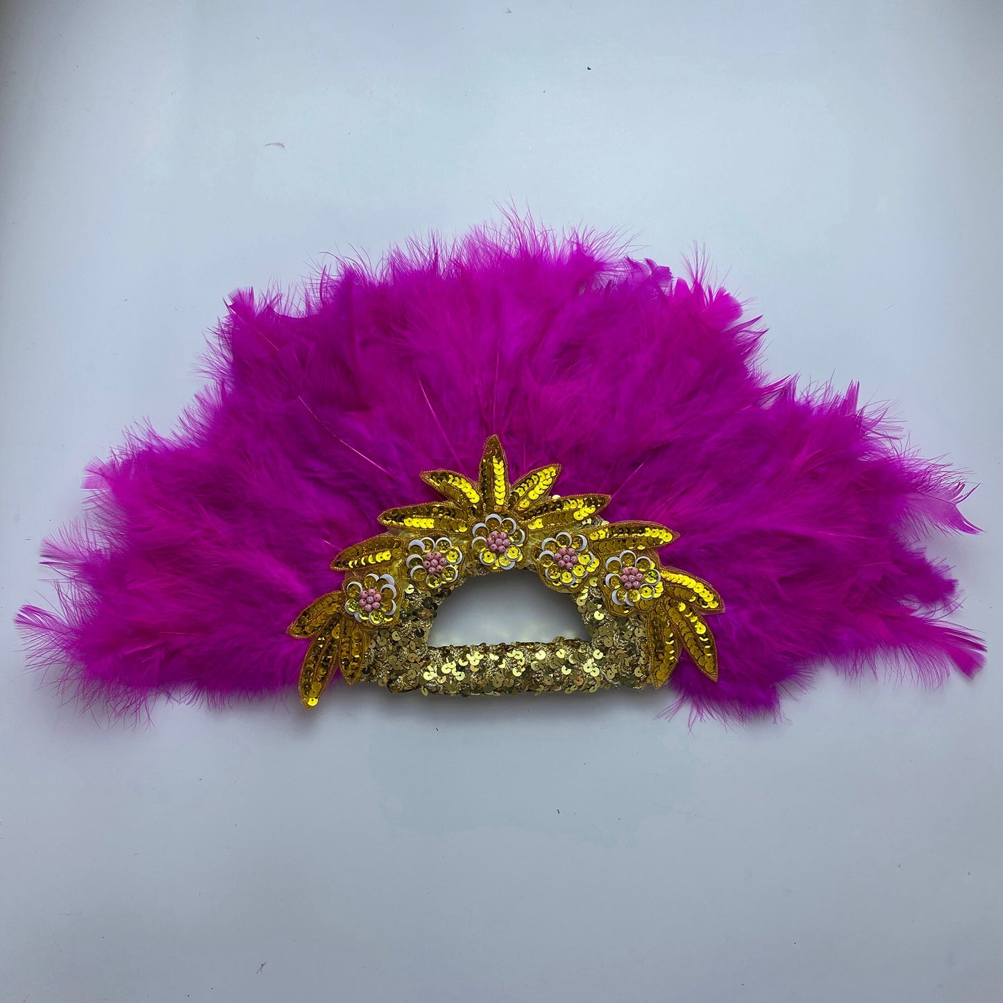 Feather Fan With Stones