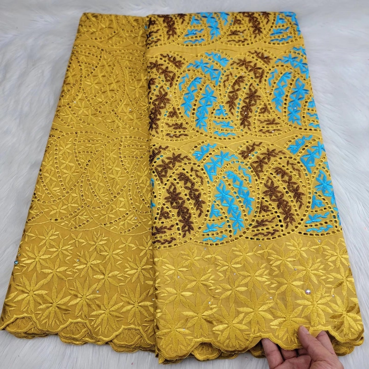 Lace Fabric 2.5 X 2.5 Yards