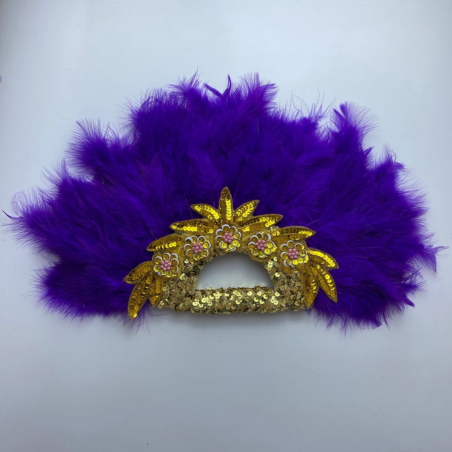 Feather Fan With Stones