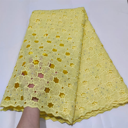 |14:100006055#Yellow 896;325:989702692